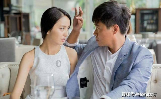 夏日时尚的爱丽
